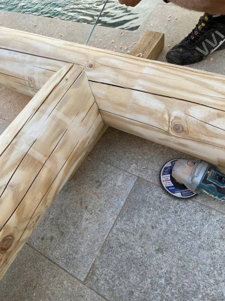 Ou faire réaliser une pergola en rondin à Nîmes dans le Gard