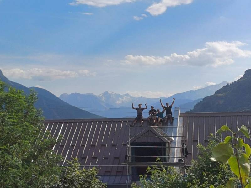 Toiture en bac acier à Nîmes et alentours dans le Gard