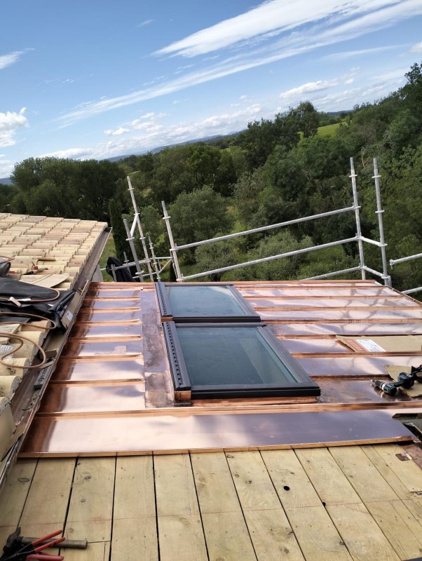 toiture à joint debout en cuivre à Alès dans le gard