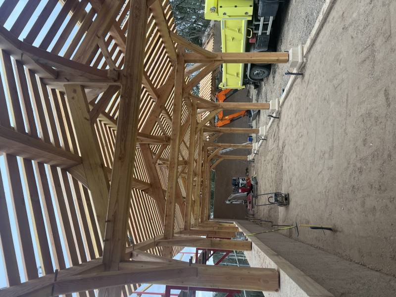 Charpente en bois à Sauve