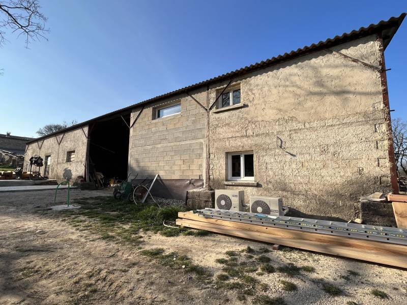 Réalisation d'un agrandissement en charpente traditionnelle à Vallérargues à côté d'Uzès