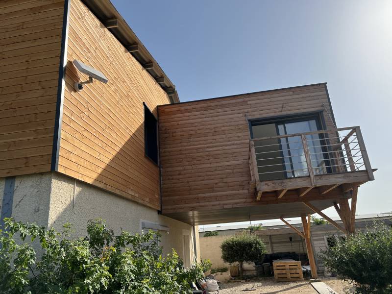 Réalisation d'une extension en ossature bois à Nîmes dans le Gard
