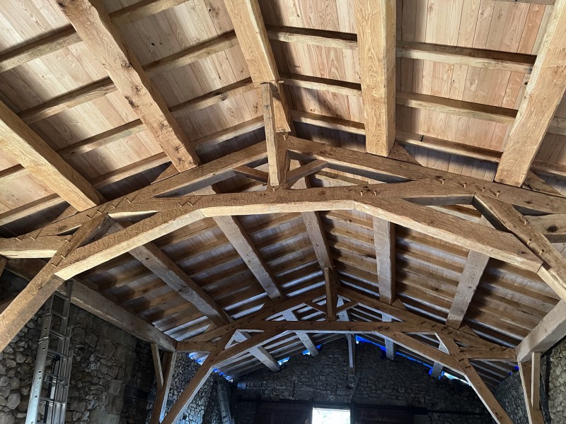 Charpentier bois à Uzès