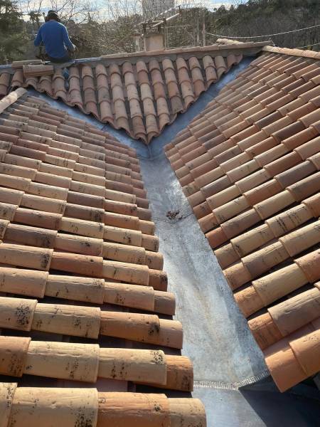 Chéneau en zinc à Nîmes