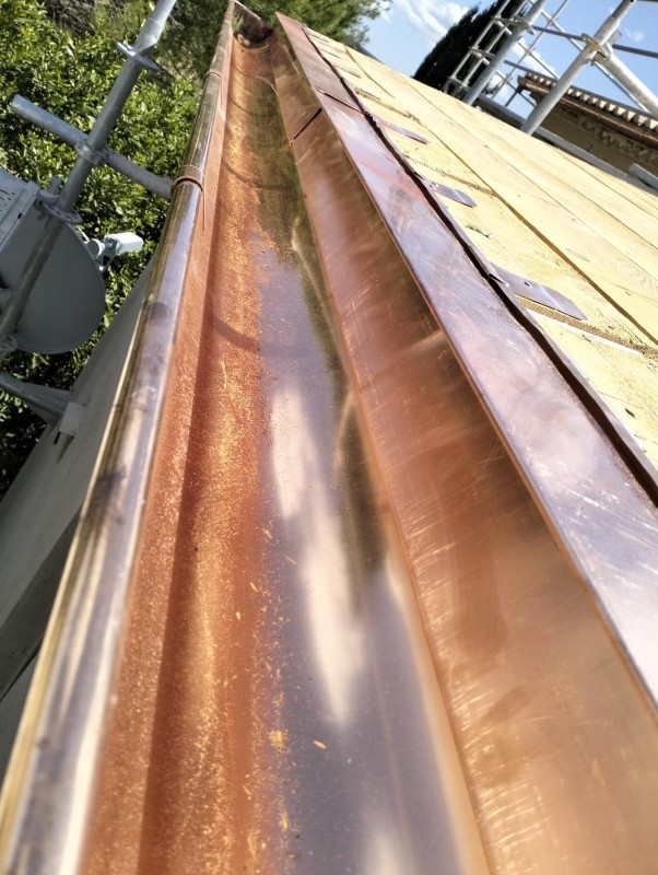 toiture à joint debout en cuivre à Alès dans le gard