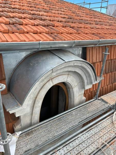 Couvreur Zingueur à Nîmes